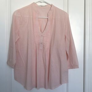 Lightly worn cute, comfortable top from Forever 21